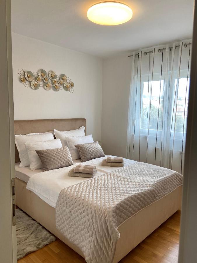 Portview Apartment Rijeka Extérieur photo